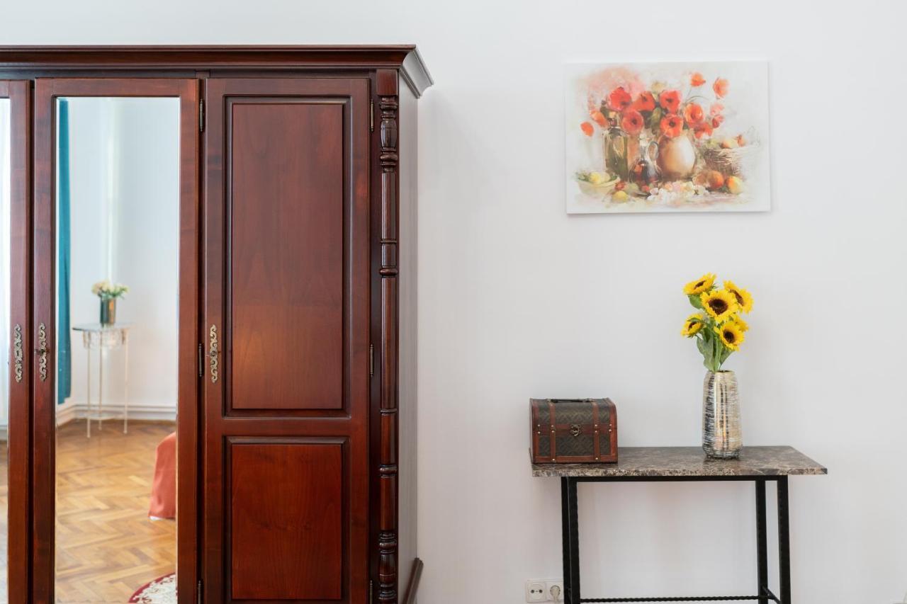 Willa 5* Noble House In Historic Center Kluż-Napoka Zewnętrze zdjęcie
