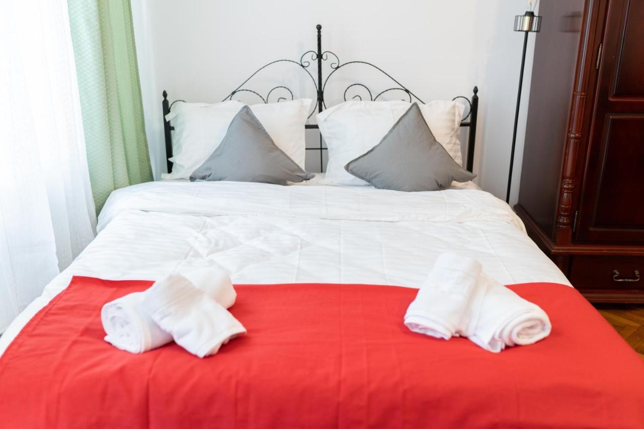 Willa 5* Noble House In Historic Center Kluż-Napoka Zewnętrze zdjęcie
